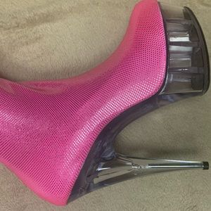 Thigh high boots. Runs small!Labeled sz 12,fits 11